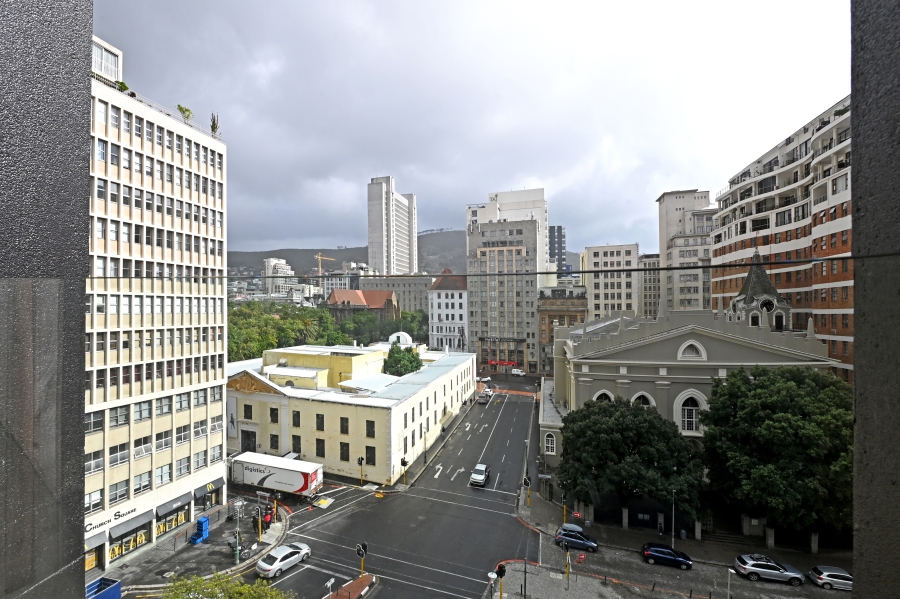 2 Bedroom Property for Sale in Cape Town City Centre Western Cape